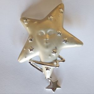 STAR LAPEL PIN